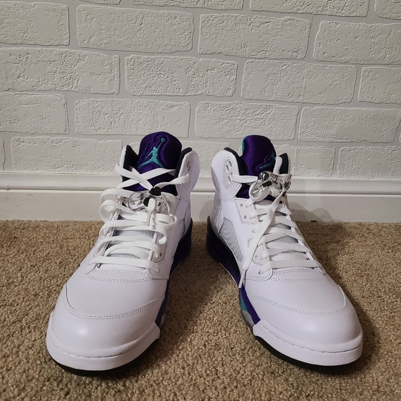 Jordan 5 - Picture 3 of 5